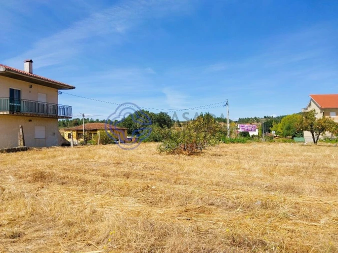 Moradia T3 para Venda em Torre de D. Chama Foto 4