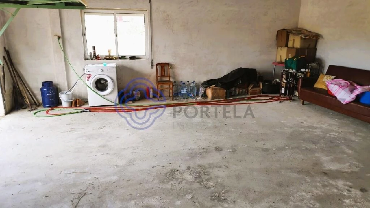 Moradia T3 para Venda em Torre de D. Chama Foto 25