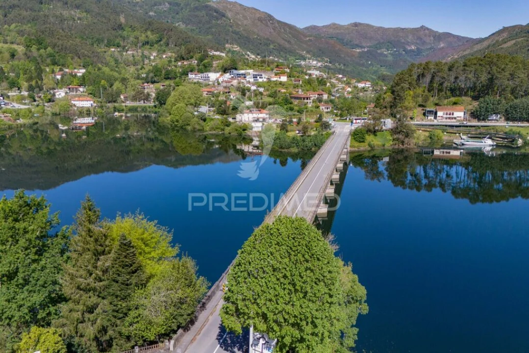 Moradia T2 para Venda em Ventosa e Cova Foto 12