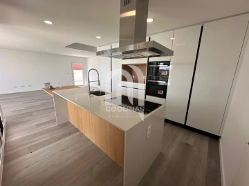 Apartamento T2 para Venda em Corroios