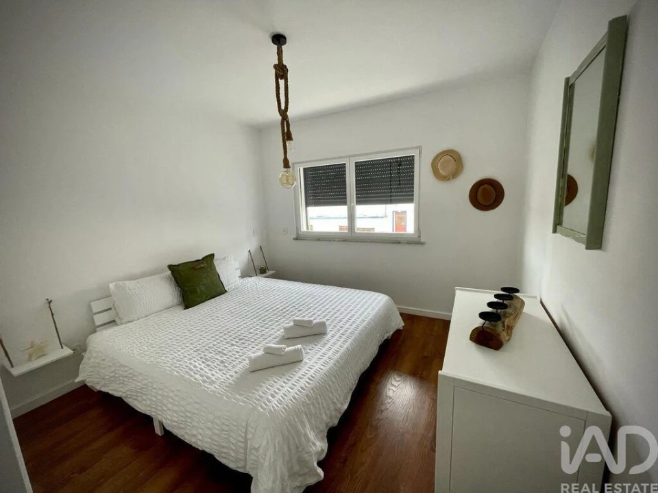 Apartamento T3 para Venda em São Teotónio Foto 15