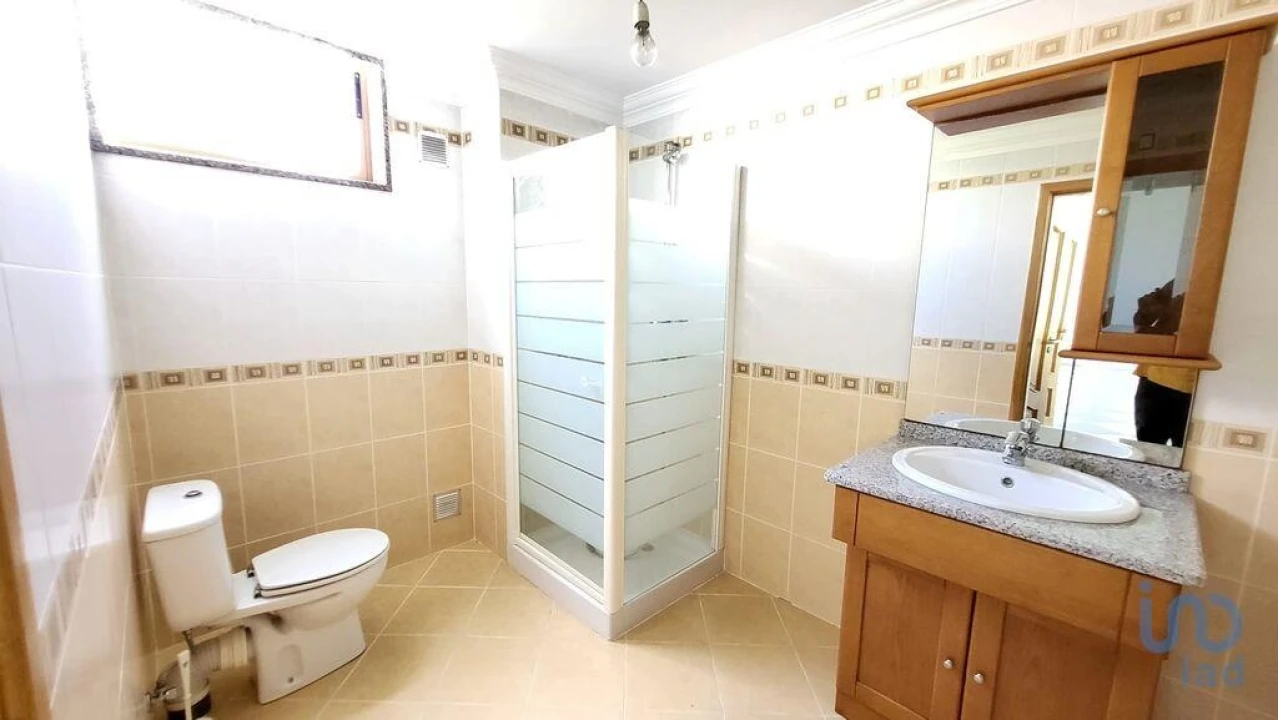 Loja para Venda em Arrimal e Mendiga Foto 12