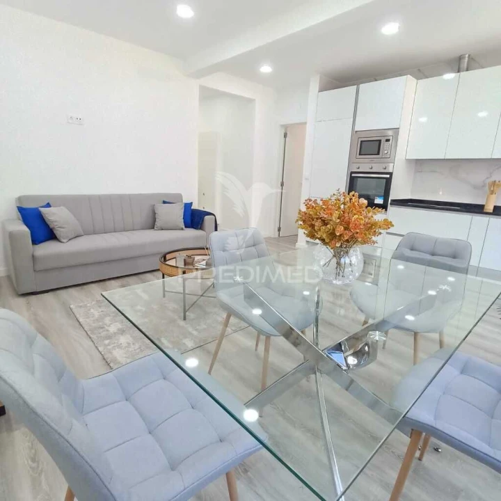 Apartamento T3 para Venda em Benfica Foto 1