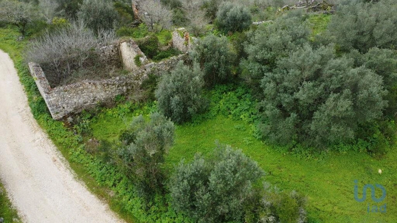 Terreno para Venda em Chãos Foto 11