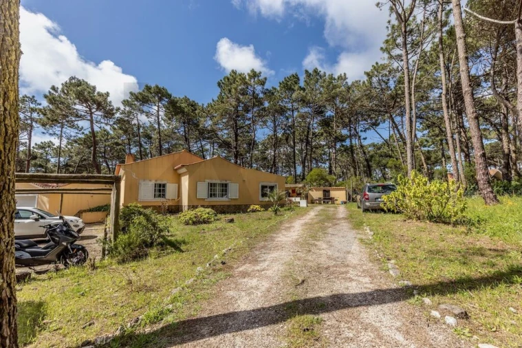 Moradia para Venda em Colares Foto 40