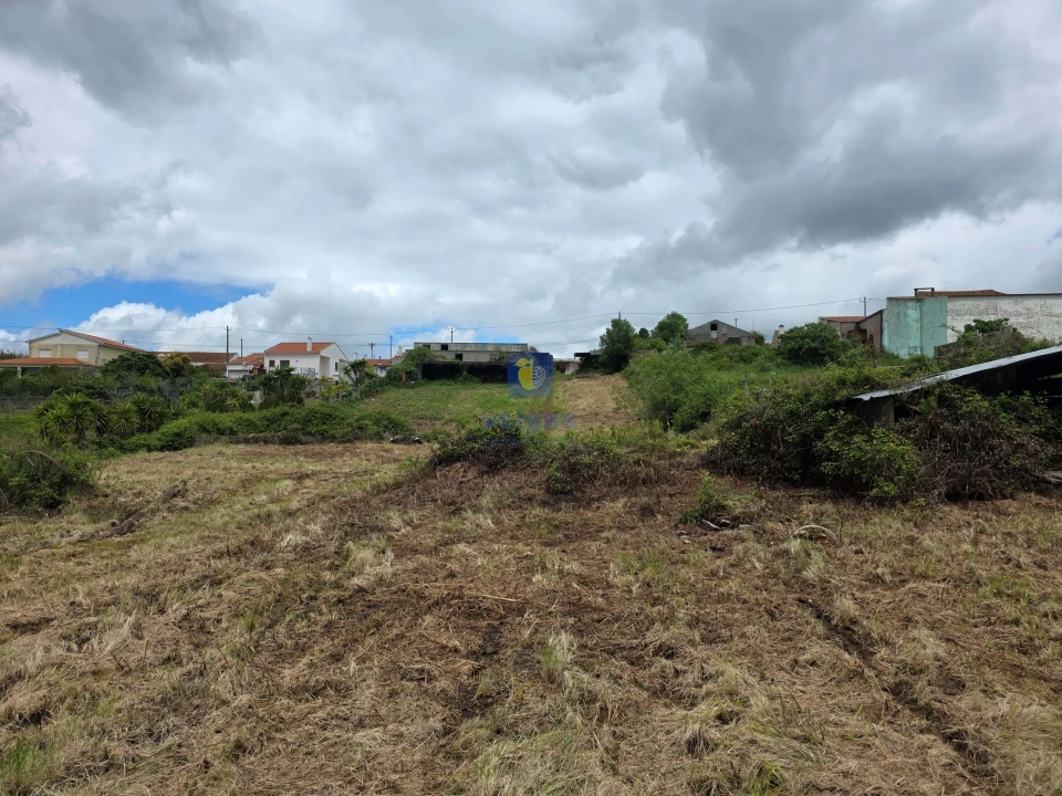 Moradia T3 para Venda em Caldas da Rainha - Santo Onofre e Serra do Bouro Foto 13