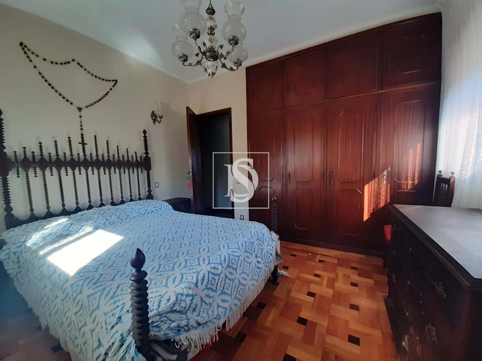 Moradia T3 para Venda em Escariz Foto 11