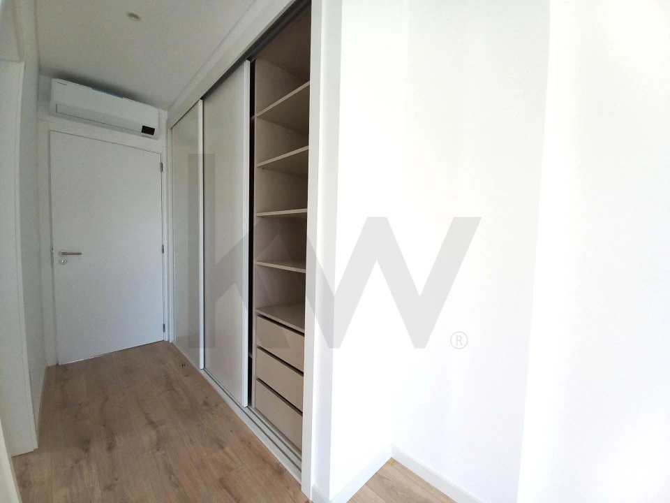 Apartamento T4 para Venda em Conceição e Cabanas de Tavira Foto 14