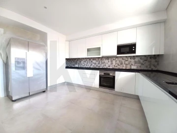 Apartamento T4 para Venda em Conceição e Cabanas de Tavira