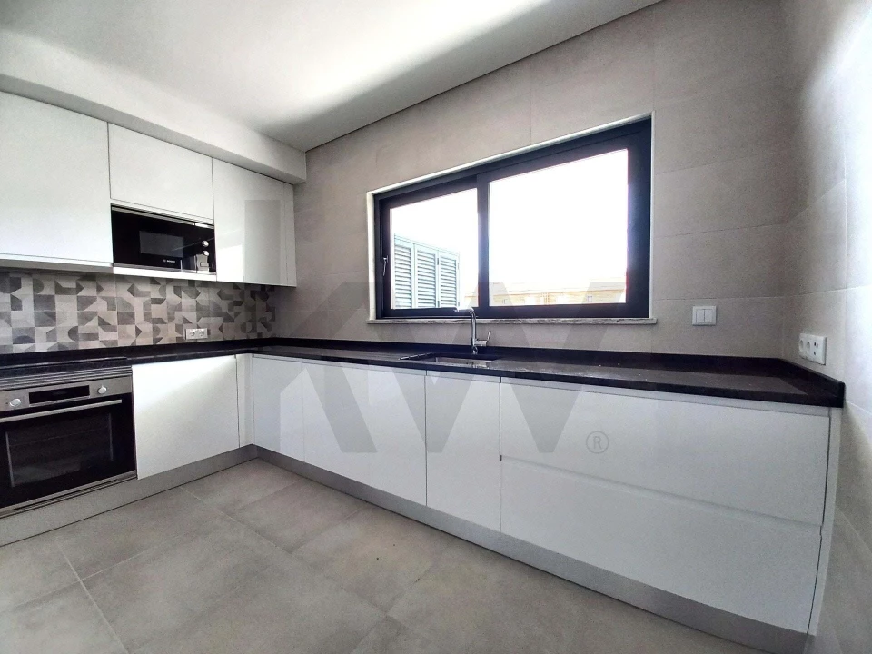 Apartamento T4 para Venda em Conceição e Cabanas de Tavira Foto 9
