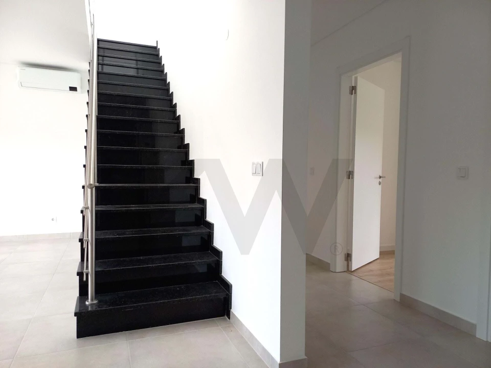 Apartamento T4 para Venda em Conceição e Cabanas de Tavira Foto 4