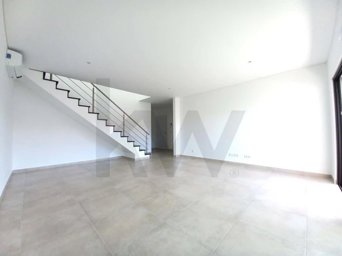 Apartamento T4 para Venda em Conceição e Cabanas de Tavira Foto 6