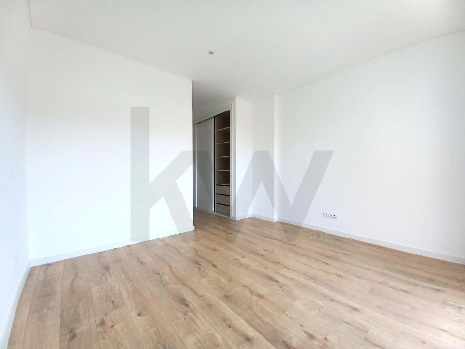 Apartamento T4 para Venda em Conceição e Cabanas de Tavira Foto 16