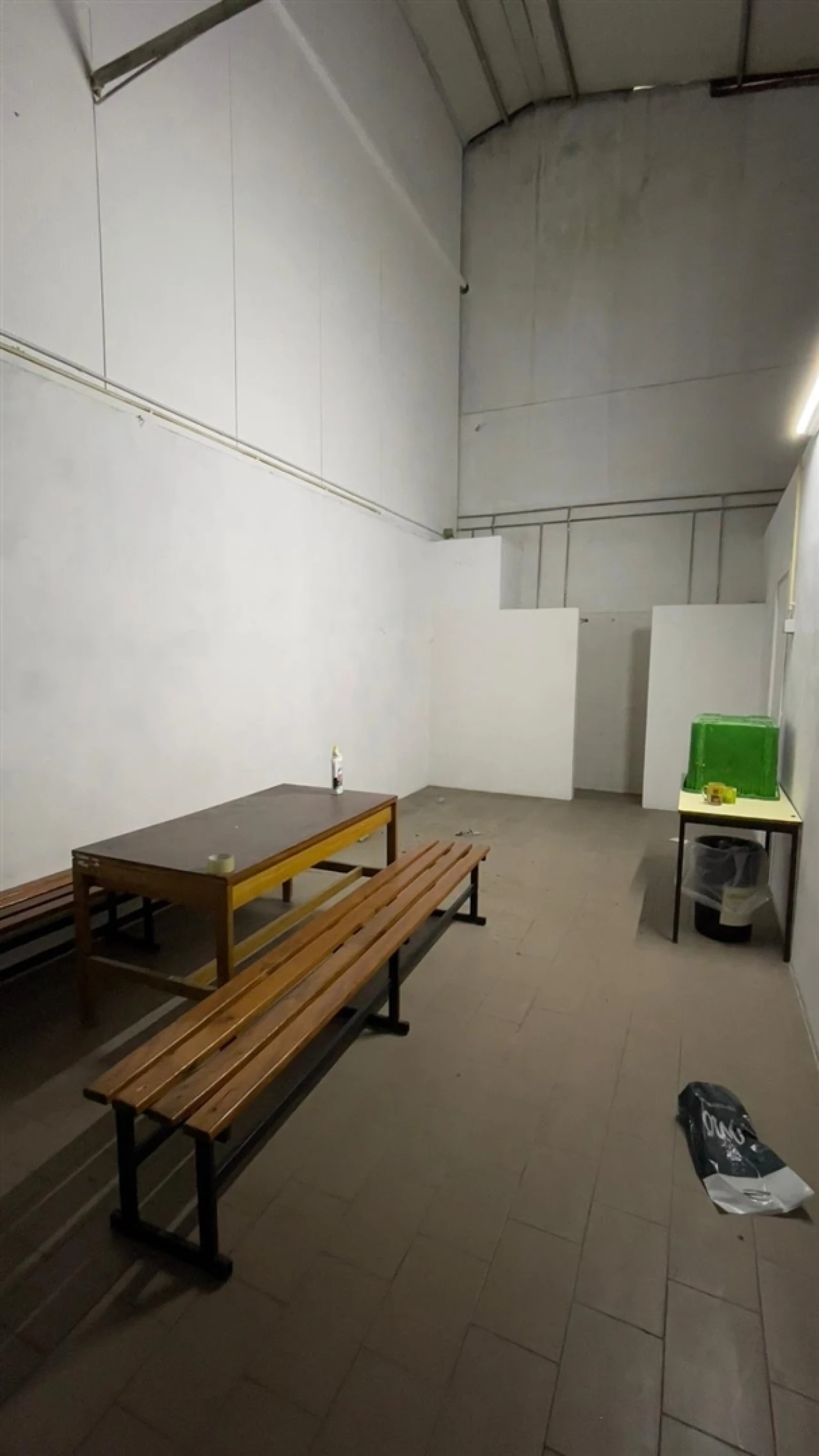 Armazém para Arrendamento em Avidos e Lagoa Foto 4