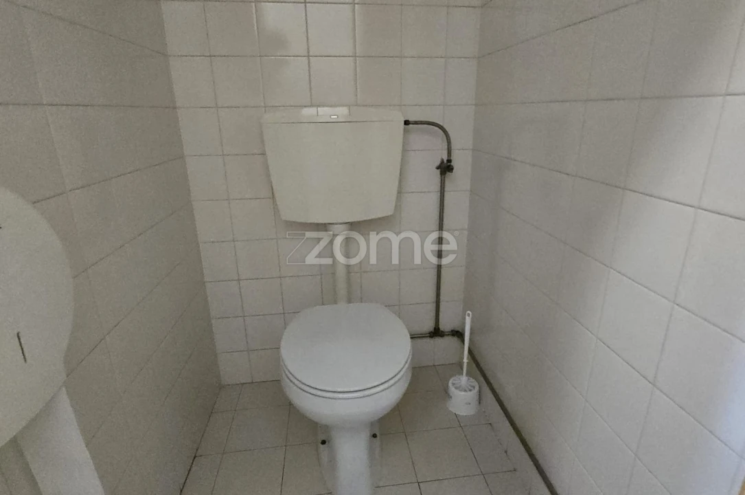 Negócio para Venda em Leiria, Pousos, Barreira e Cortes Foto 16