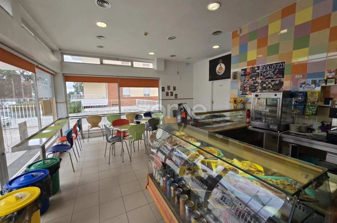 Negócio para Venda em Leiria, Pousos, Barreira e Cortes Foto 6