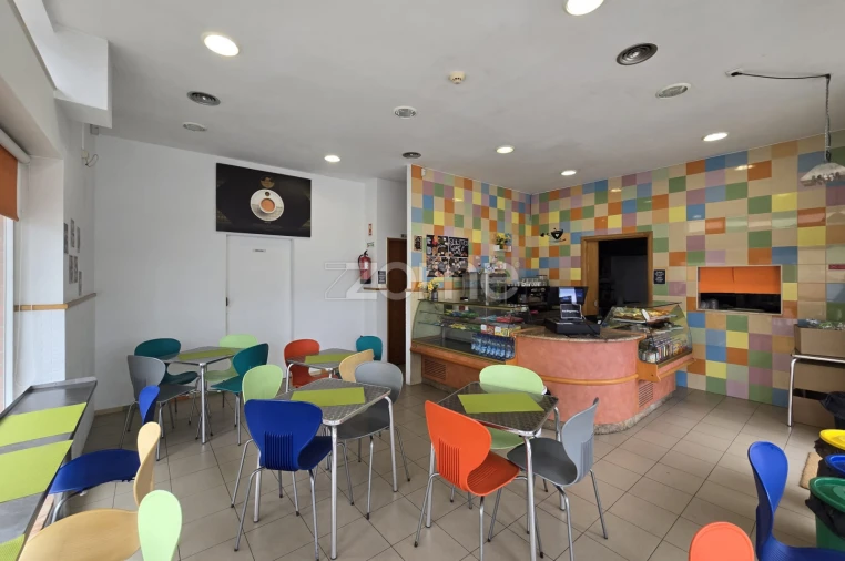 Negócio para Venda em Leiria, Pousos, Barreira e Cortes Foto 4