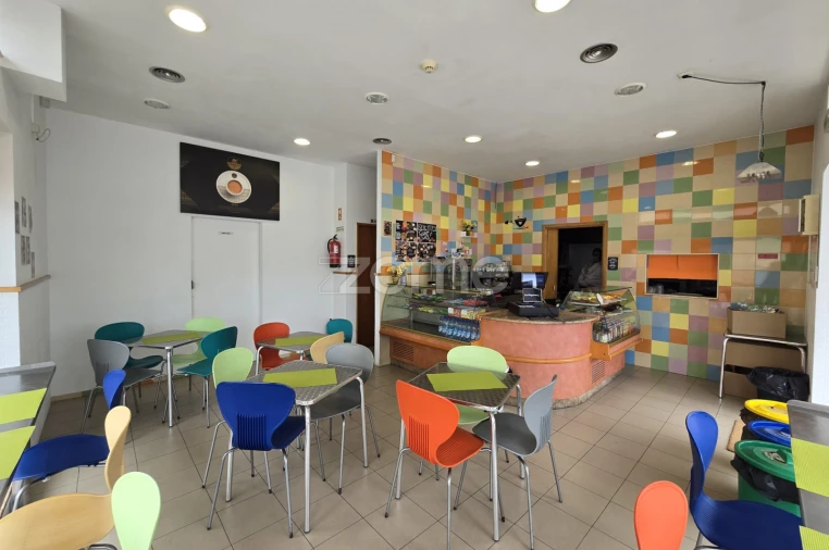 Negócio para Venda em Leiria, Pousos, Barreira e Cortes Foto 11