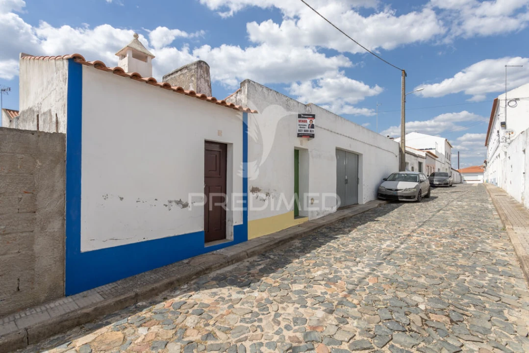 Moradia T1 para Venda em Torrão Foto 4