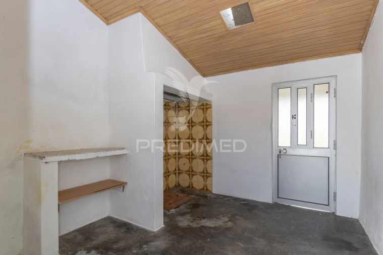 Moradia T1 para Venda em Torrão Foto 6