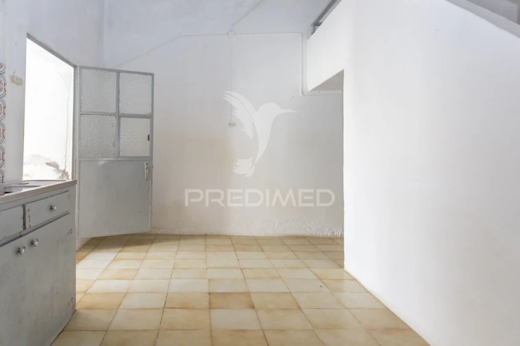 Moradia T1 para Venda em Torrão Foto 13