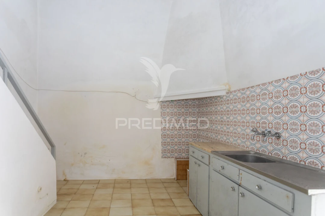 Moradia T1 para Venda em Torrão Foto 14