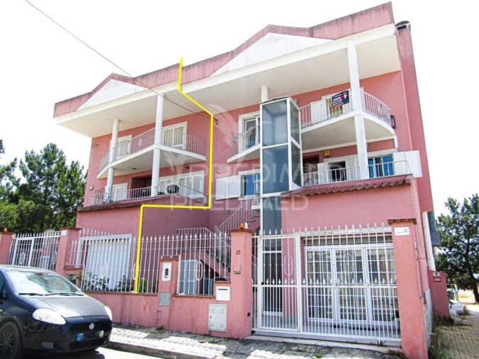 Moradia T5 para Venda em Amora Foto 2