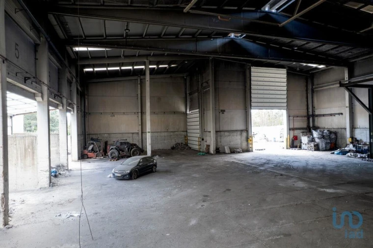 Armazém para Arrendamento em Nogueira do Cravo e Pindelo Foto 6