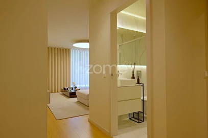 Apartamento T4 para Venda em Santa Marinha e São Pedro da Afurada