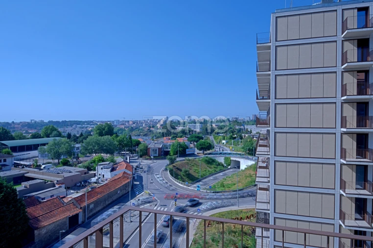 Apartamento T4 para Venda em Santa Marinha e São Pedro da Afurada Foto 30