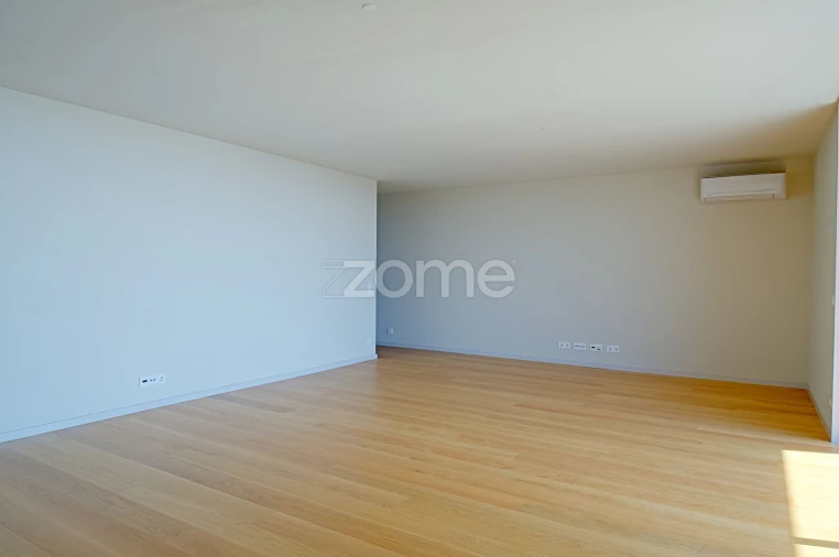 Apartamento T4 para Venda em Santa Marinha e São Pedro da Afurada Foto 23