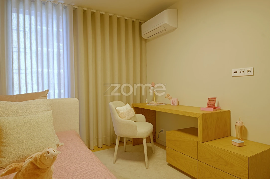 Apartamento T4 para Venda em Santa Marinha e São Pedro da Afurada Foto 10