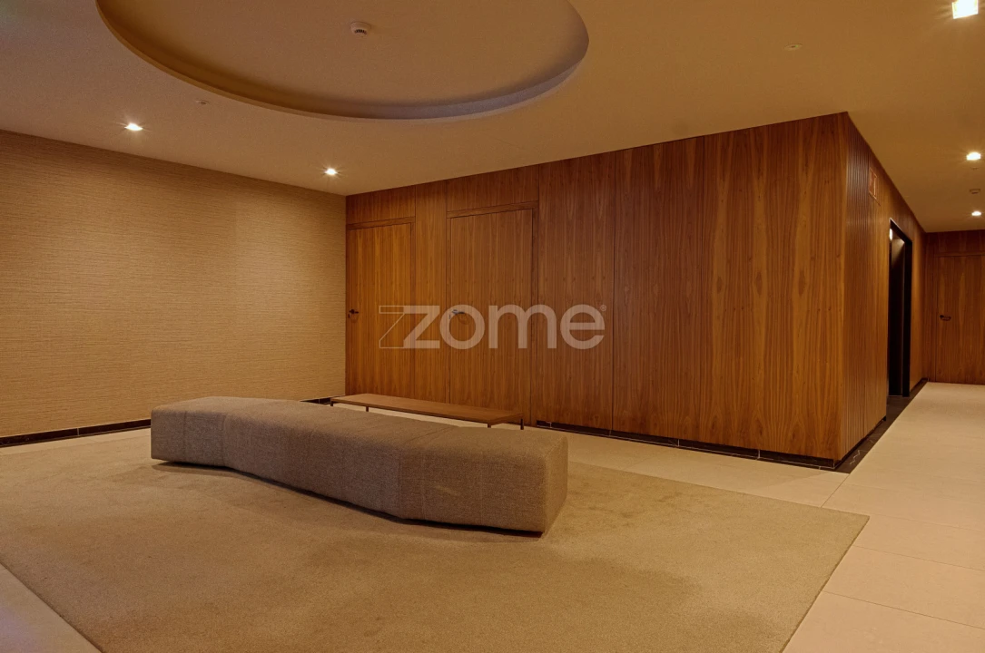 Apartamento T4 para Venda em Santa Marinha e São Pedro da Afurada Foto 27