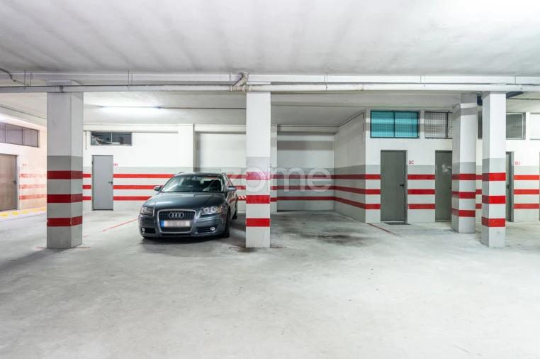 Apartamento T4 para Venda em Pedroso e Seixezelo Foto 38