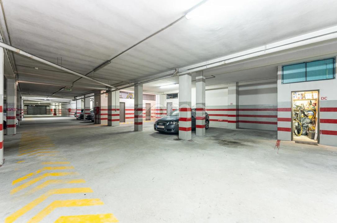 Apartamento T4 para Venda em Pedroso e Seixezelo Foto 39