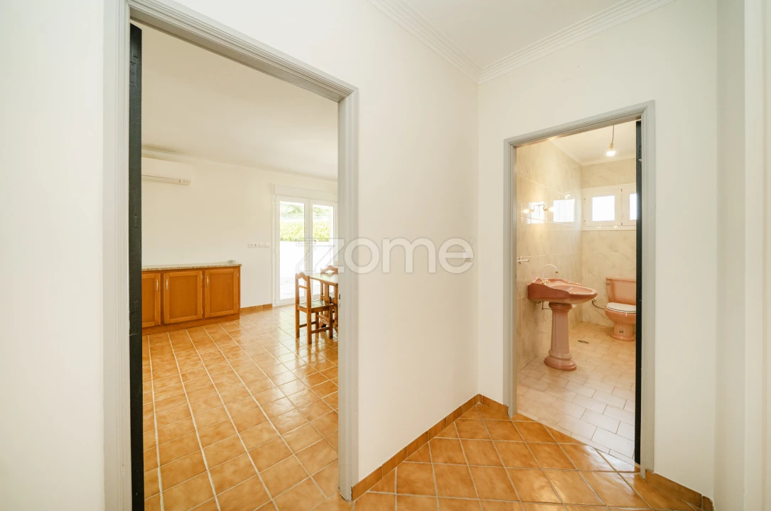 Moradia T3 para Venda em Caires Foto 36