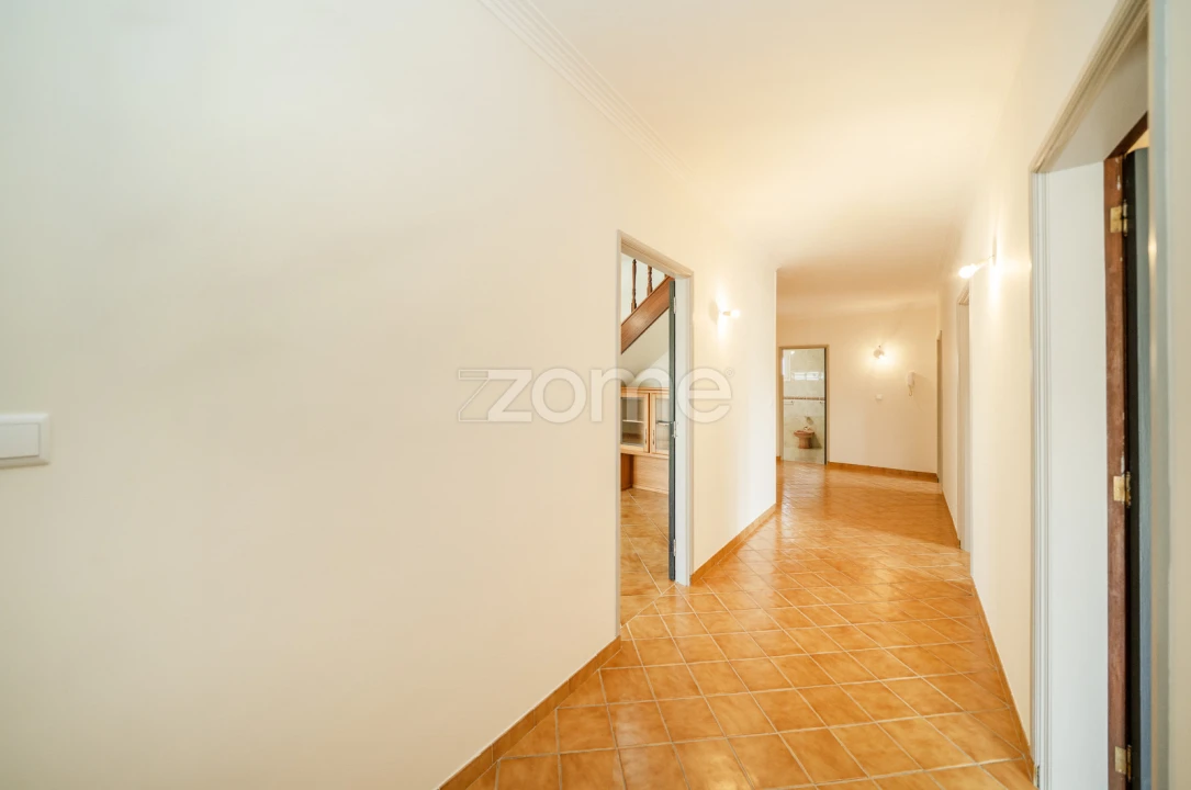 Moradia T3 para Venda em Caires Foto 9