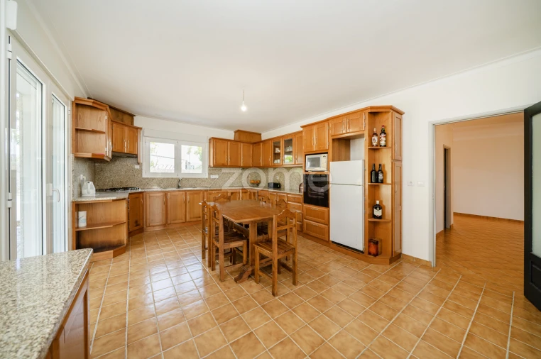 Moradia T3 para Venda em Caires Foto 15