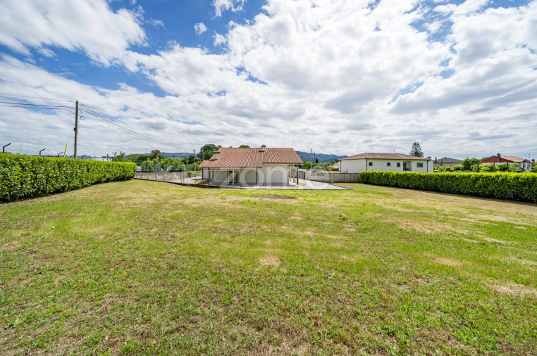 Moradia T3 para Venda em Caires