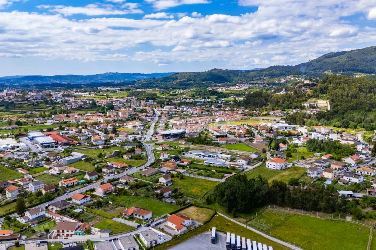 Moradia T3 para Venda em Caires Foto 56