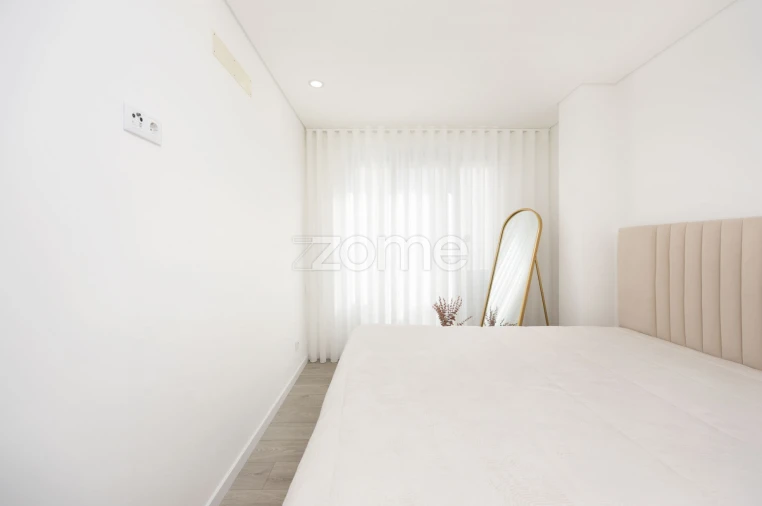 Apartamento T2 para Venda em Nazare Foto 21