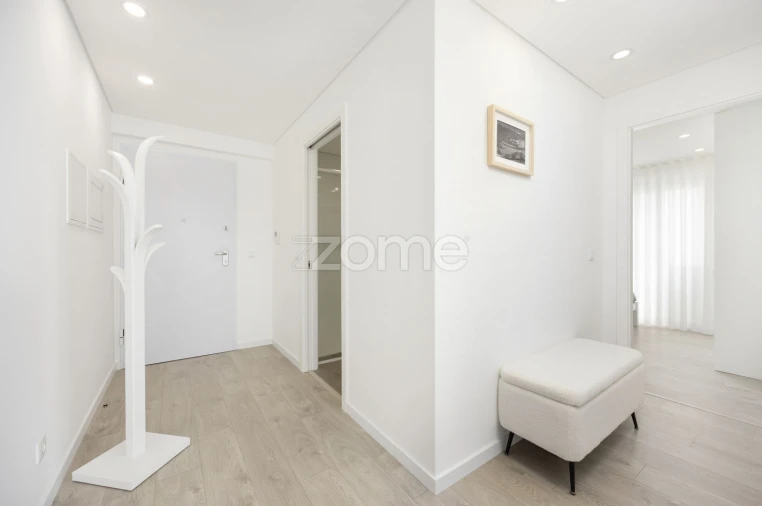 Apartamento T2 para Venda em Nazare Foto 13