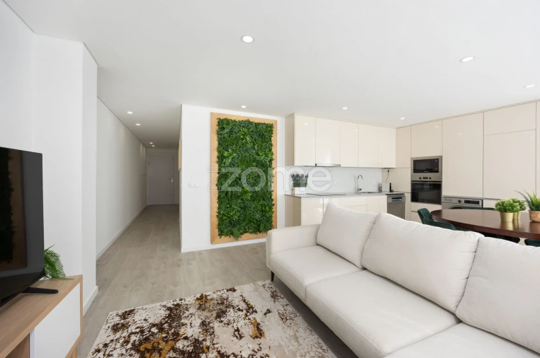 Apartamento T2 para Venda em Nazare Foto 11