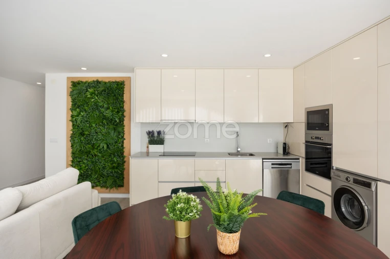 Apartamento T2 para Venda em Nazare Foto 4