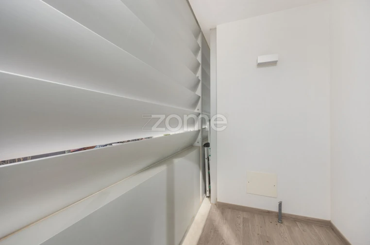 Apartamento T2 para Venda em Nazare Foto 18