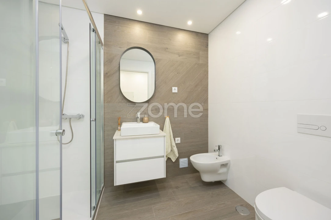 Apartamento T2 para Venda em Nazare Foto 15