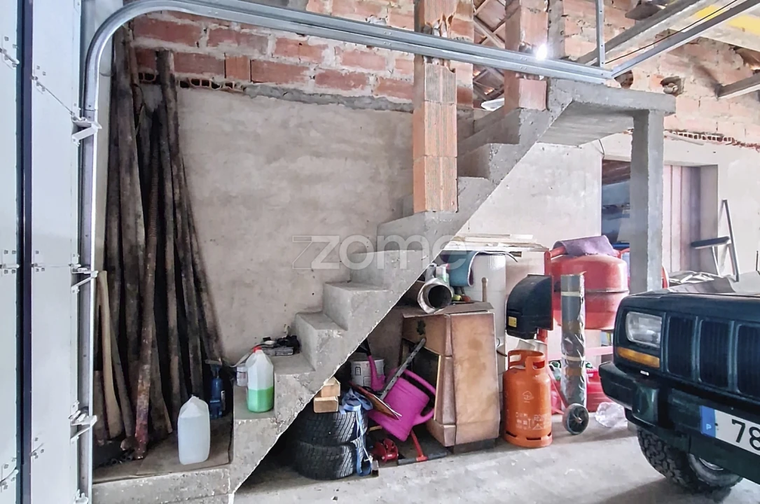 Moradia T3 para Venda em Marinha das Ondas Foto 29