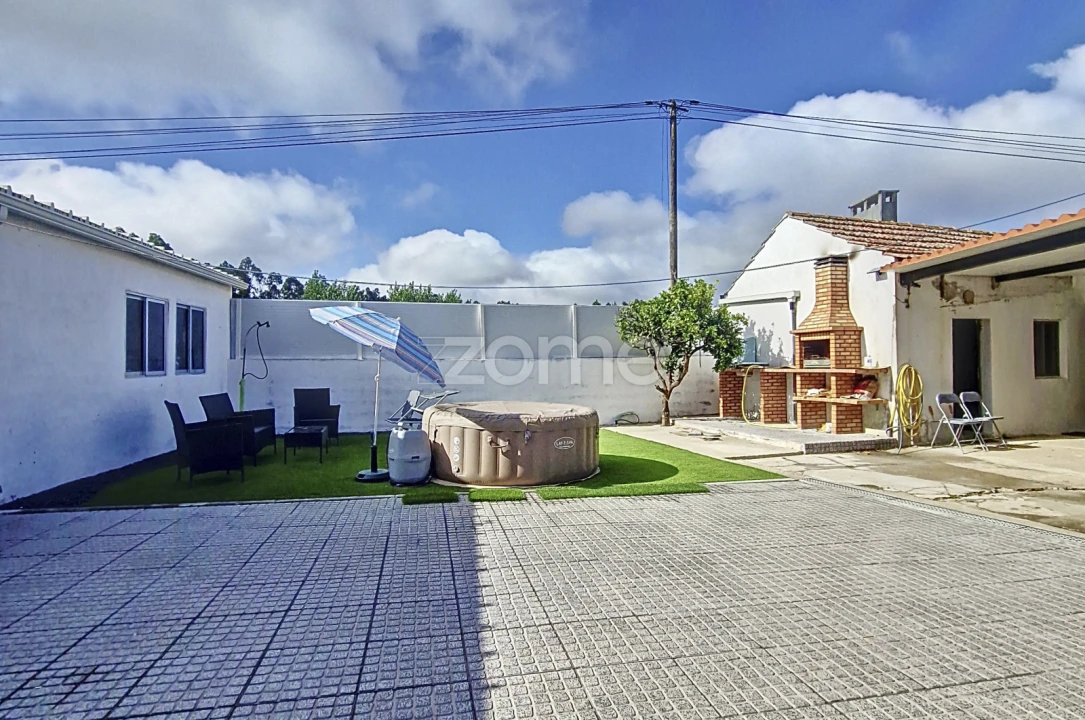 Moradia T3 para Venda em Marinha das Ondas Foto 24
