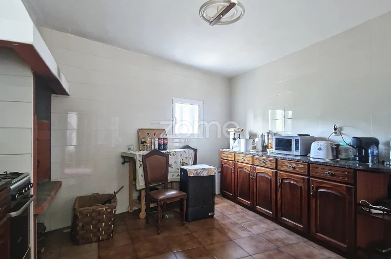 Moradia T3 para Venda em Marinha das Ondas Foto 3