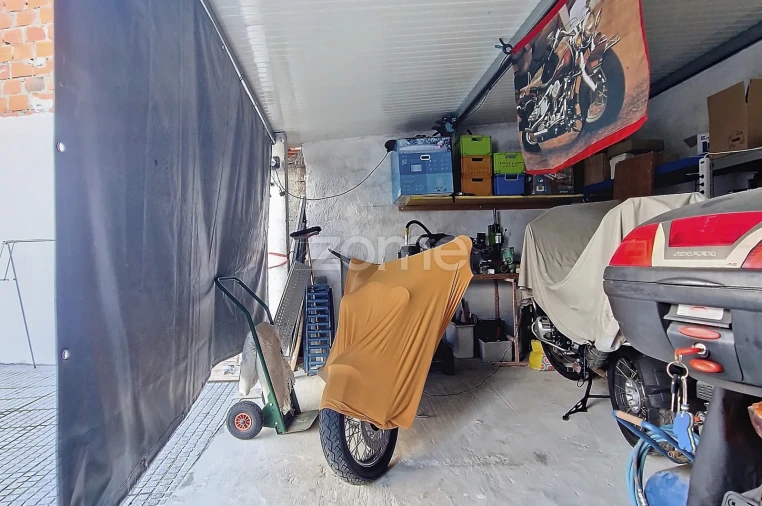 Moradia T3 para Venda em Marinha das Ondas Foto 27